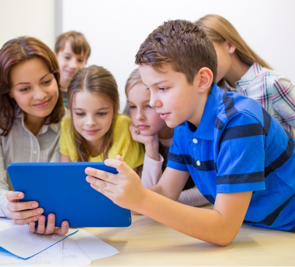 Salih Dede �zel E�itim